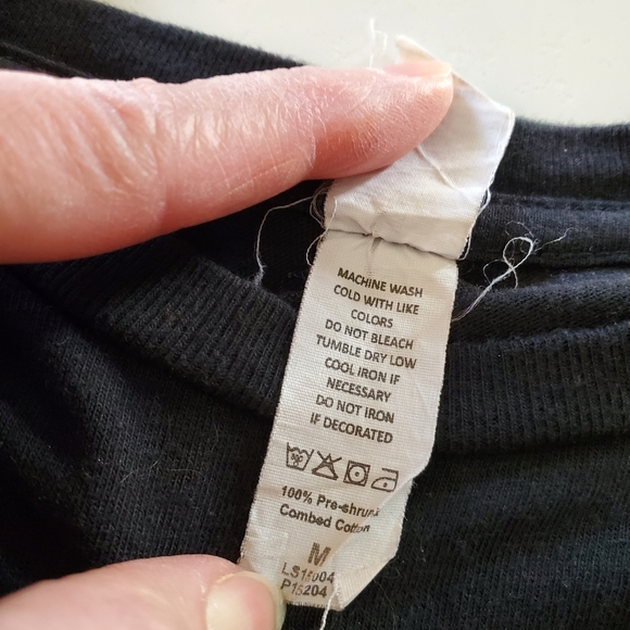 GODZILLA TUNED IN TOKYO T-Shirt size M - Picture 5 of 8